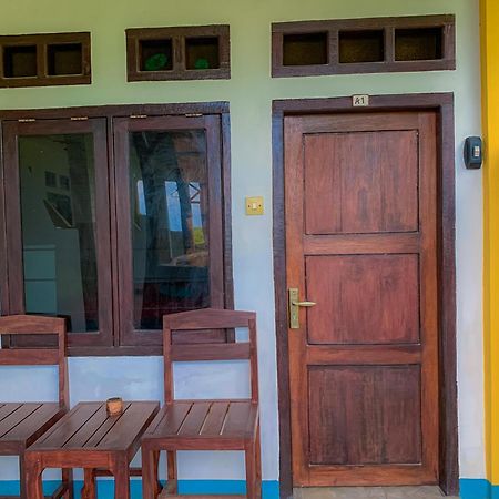 Breeze Hostel Kuta  Ngoại thất bức ảnh