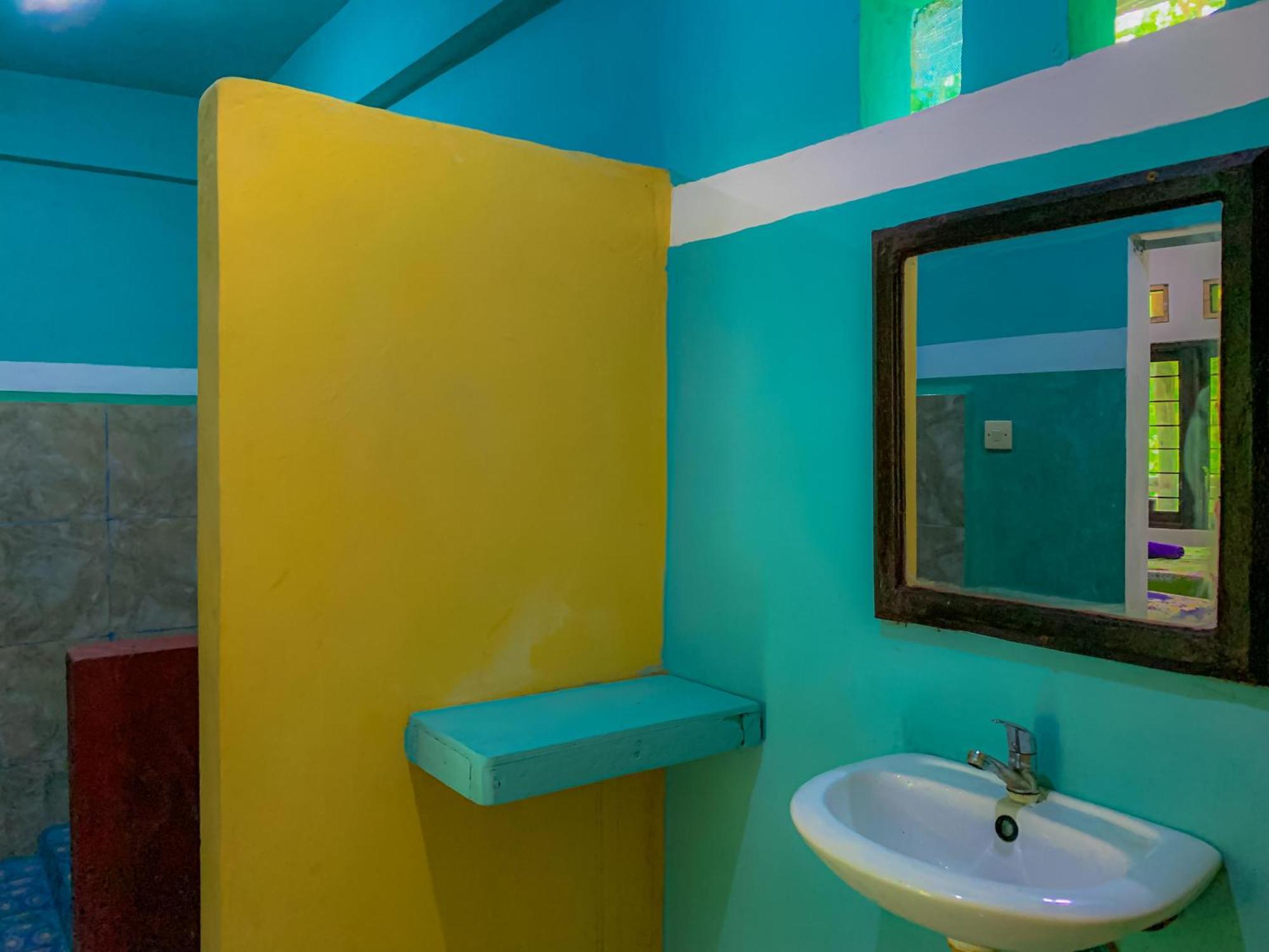 Breeze Hostel Kuta  Ngoại thất bức ảnh