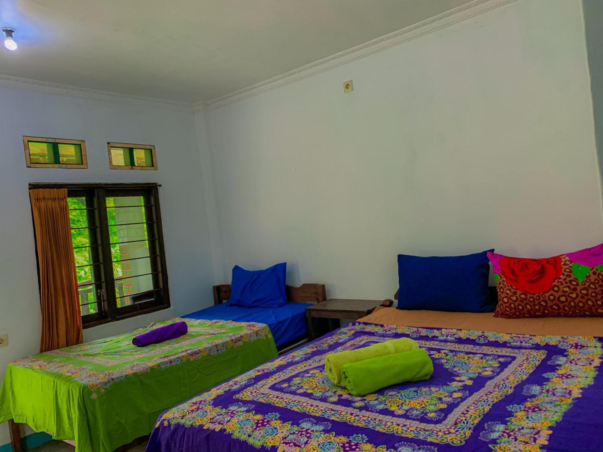 Breeze Hostel Kuta  Ngoại thất bức ảnh