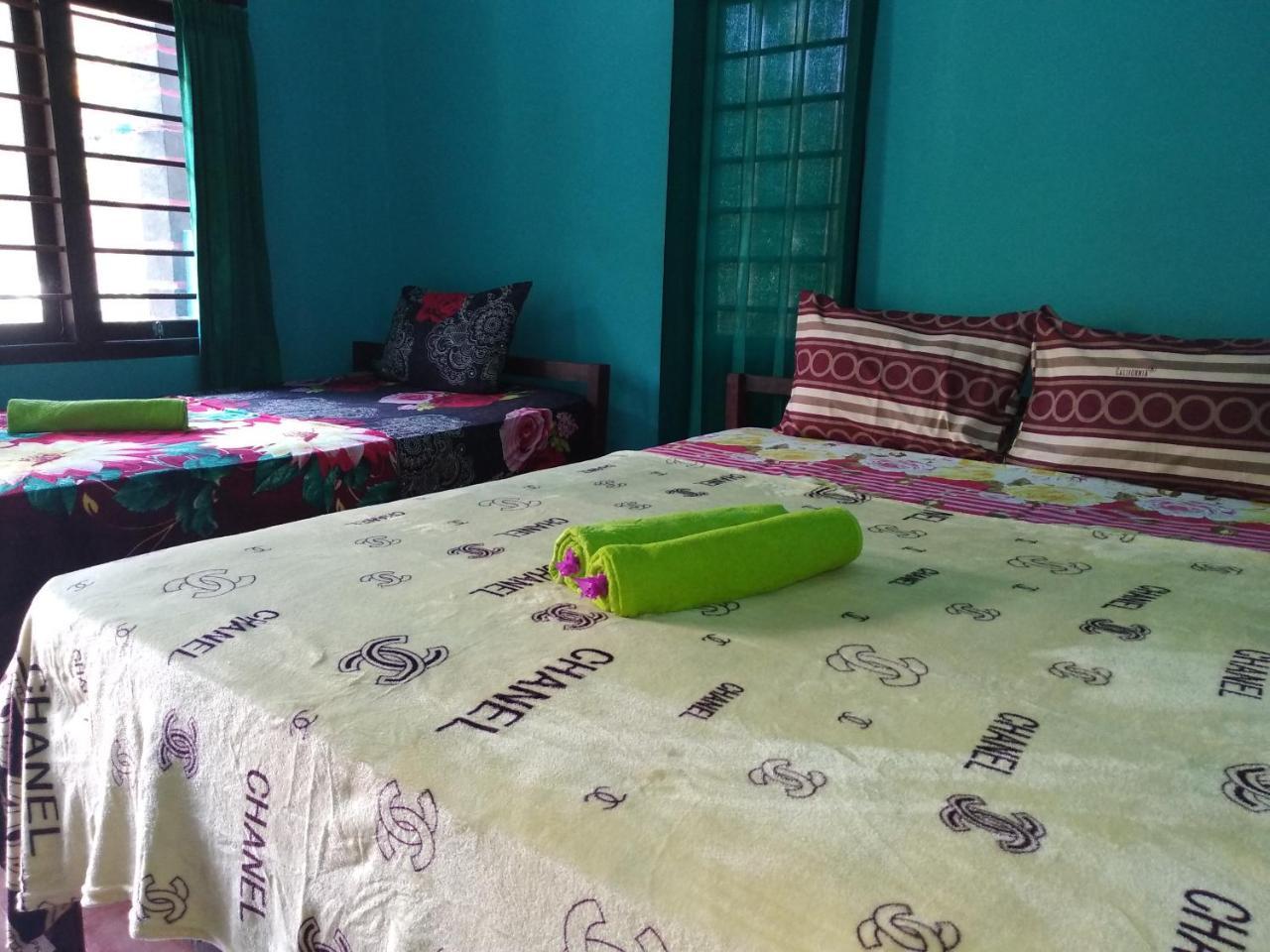 Breeze Hostel Kuta  Ngoại thất bức ảnh